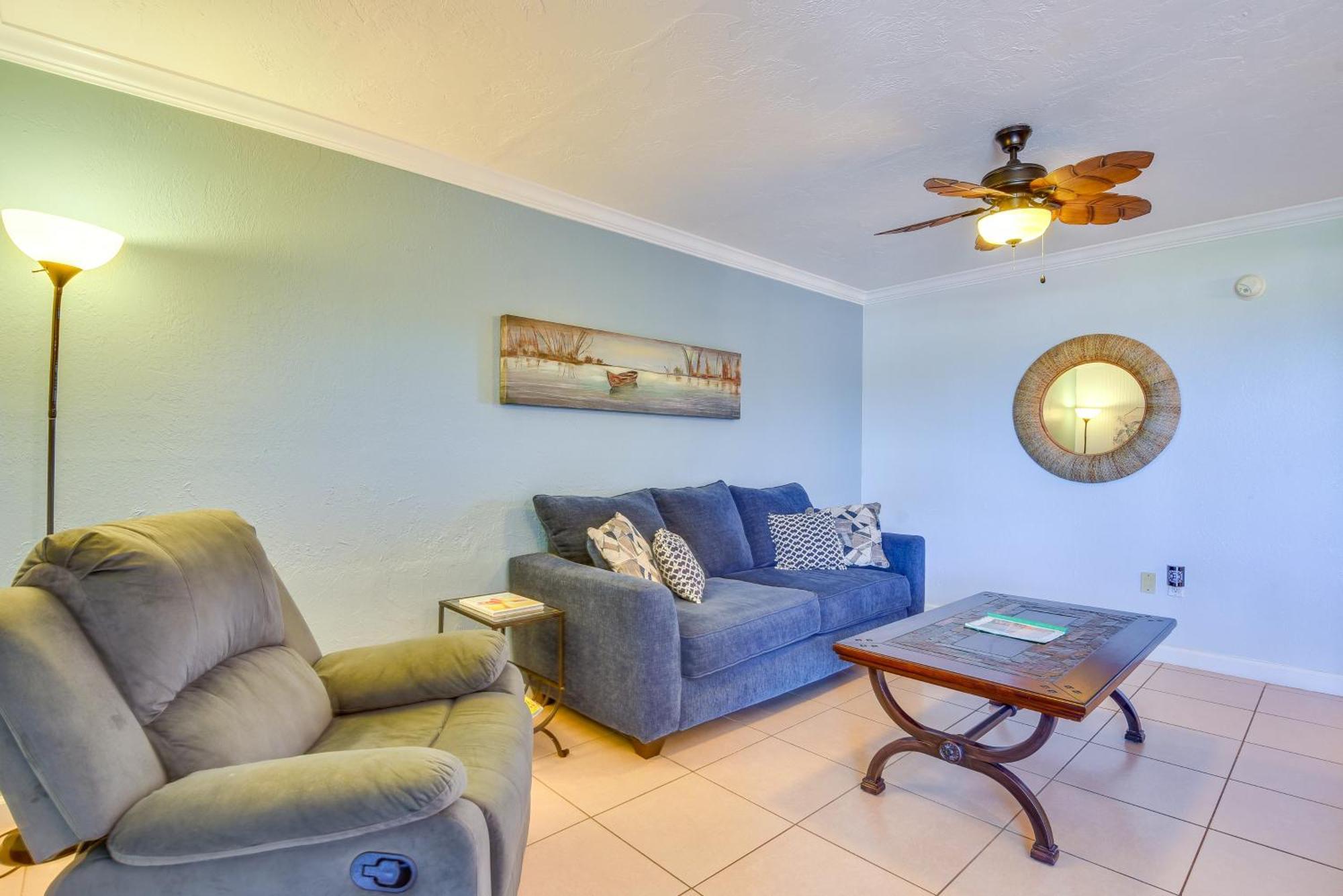 Gulf Getaway With Porch And Direct Beach Access! Apartment Longboat Key Exterior photo